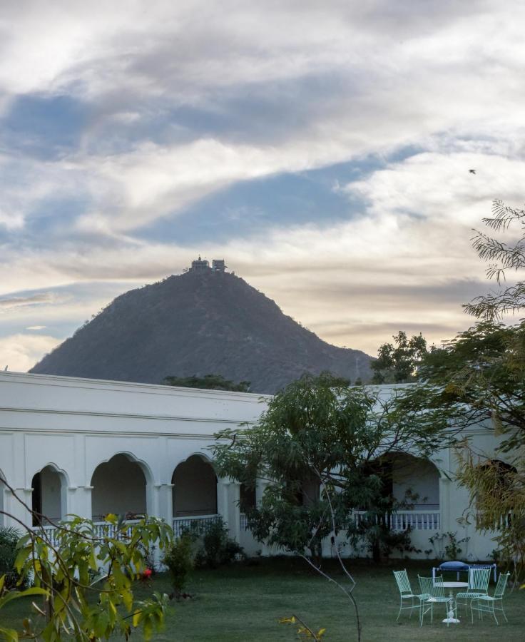 Gulaab Niwaas Palace Hotel Pushkar Exterior photo